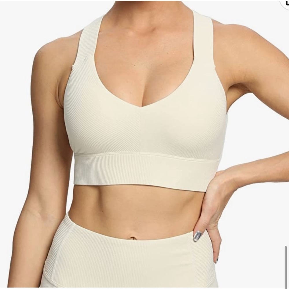 Altiland Workout Set ♡ - Picture 2 of 5